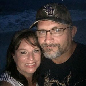 Meet your Posher, Becky